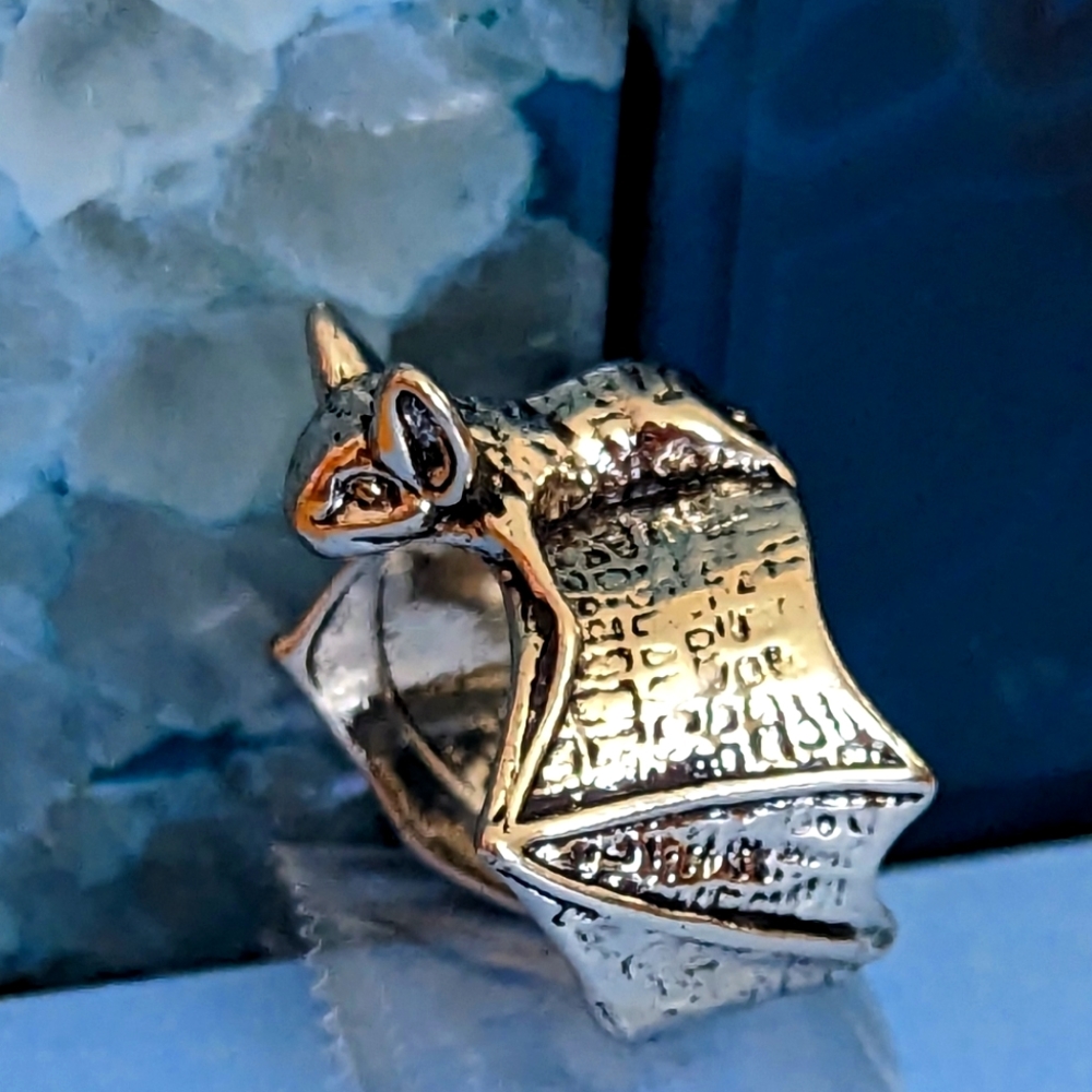 Adjustable Bat Ring